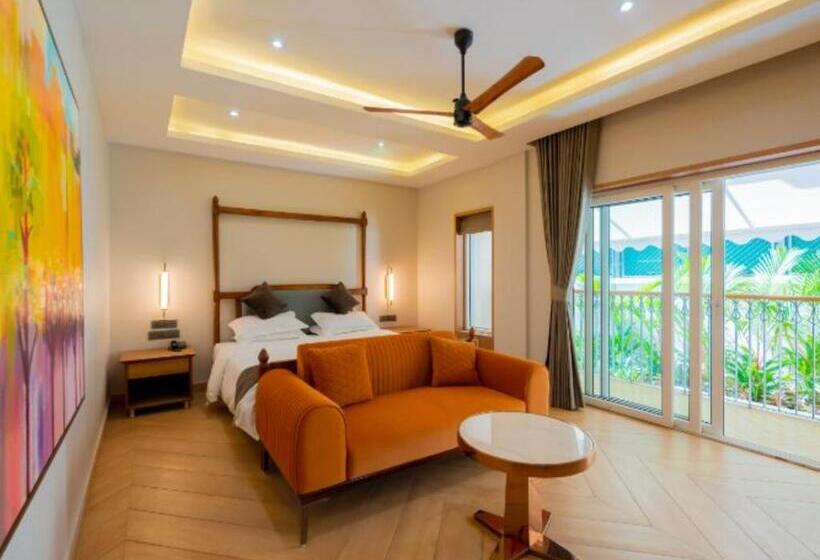 带阳台精选间, The Hosteller Bam Goa, Assagao