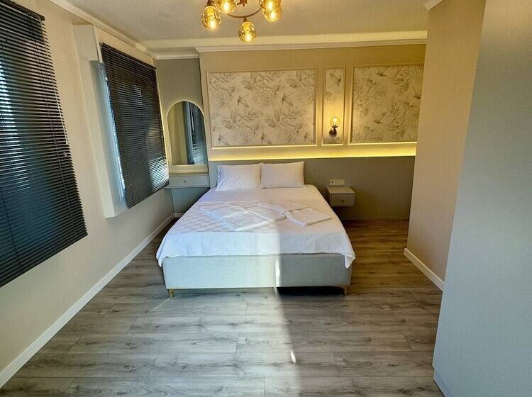 غرفة قياسية, La Berca Boutique