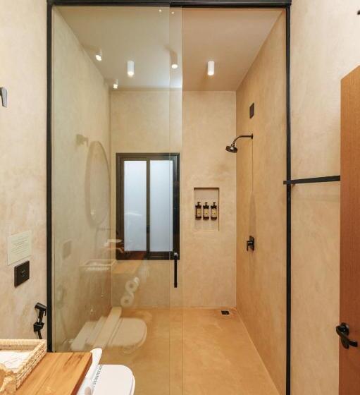 패밀리 룸, Villa Nova