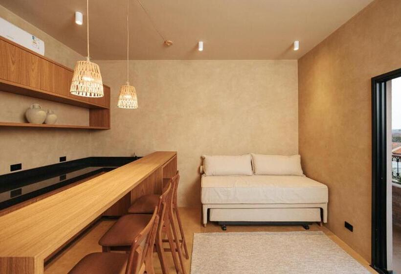 패밀리 룸, Villa Nova