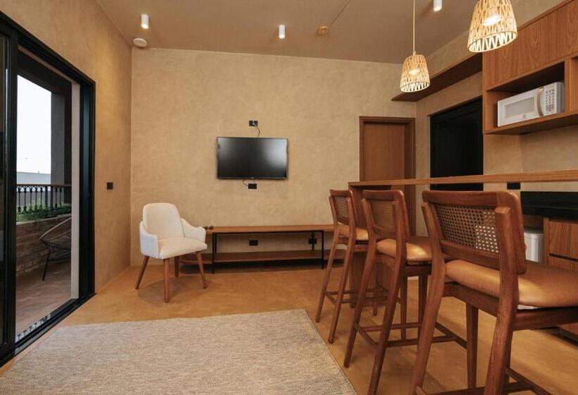 패밀리 룸, Villa Nova