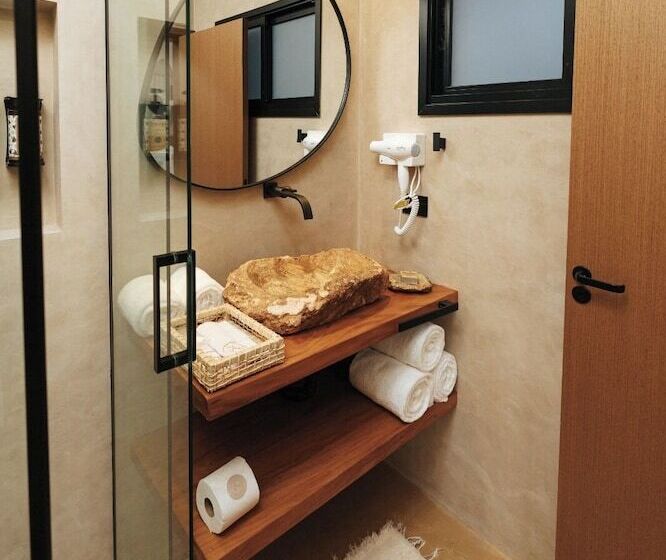 스탠다드 트리플 룸, Villa Nova