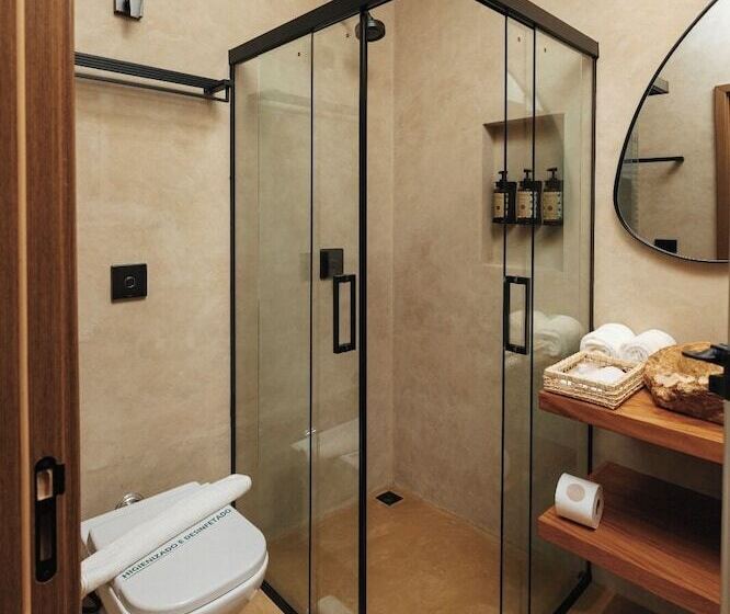 스탠다드 트리플 룸, Villa Nova