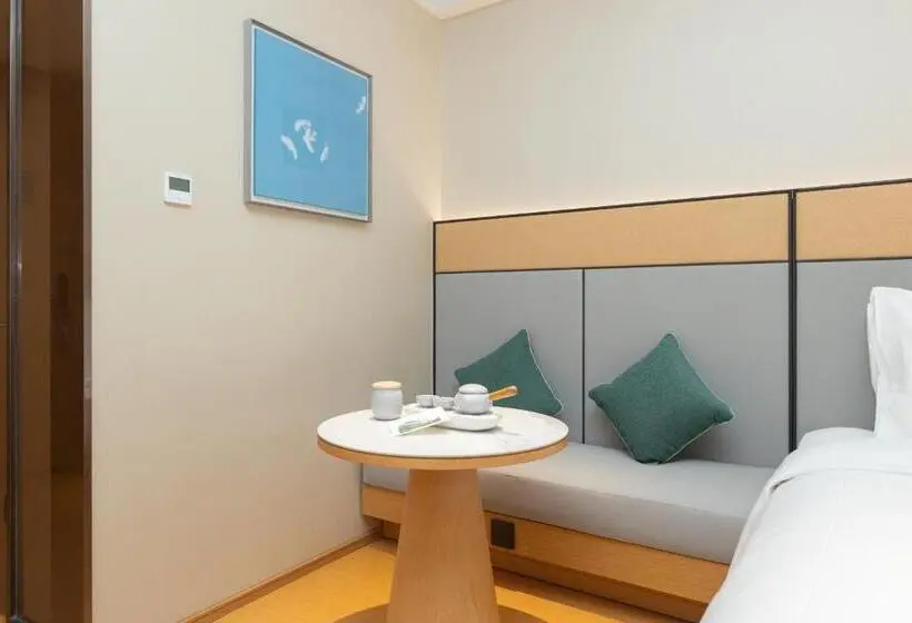 キングサイズベッドのスーペリアルーム, Ji Hotel Chongqing Caijia Metro Station