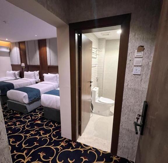 スタンダードトリプルルーム, Jawaher Al Bait