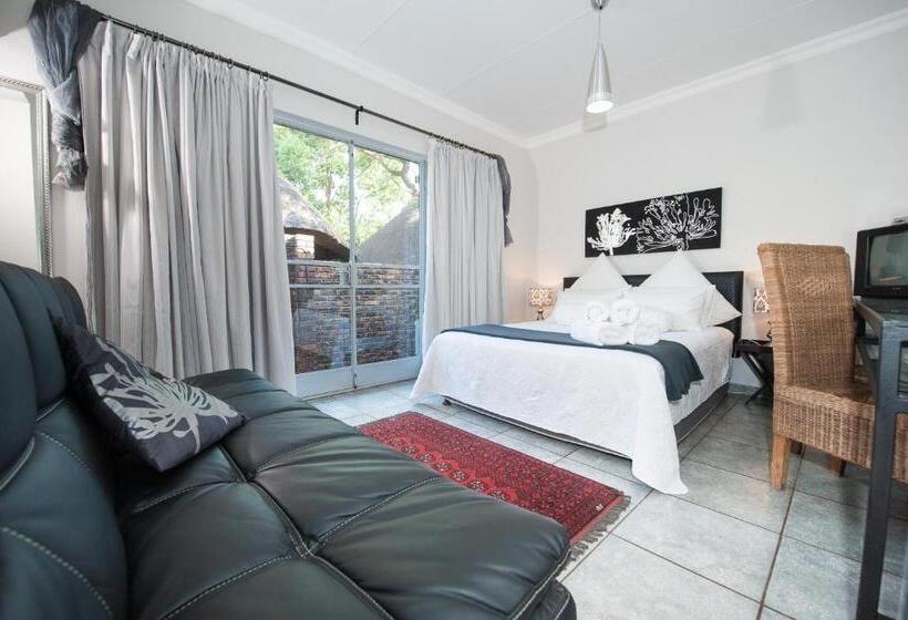 スタンダードルーム, Interlude Guest House