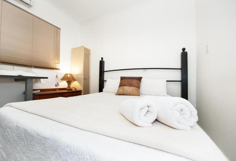 スタンダードルーム, Interlude Guest House