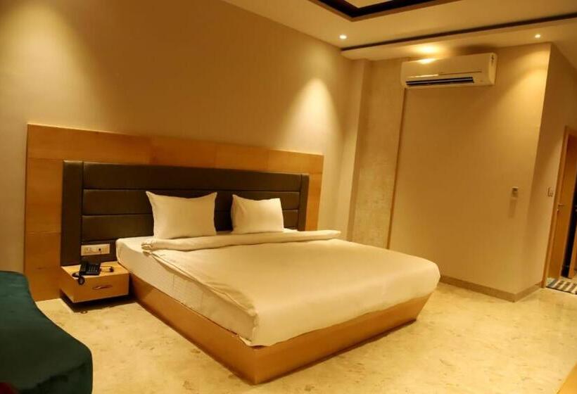 豪华单人间, Dream Resort