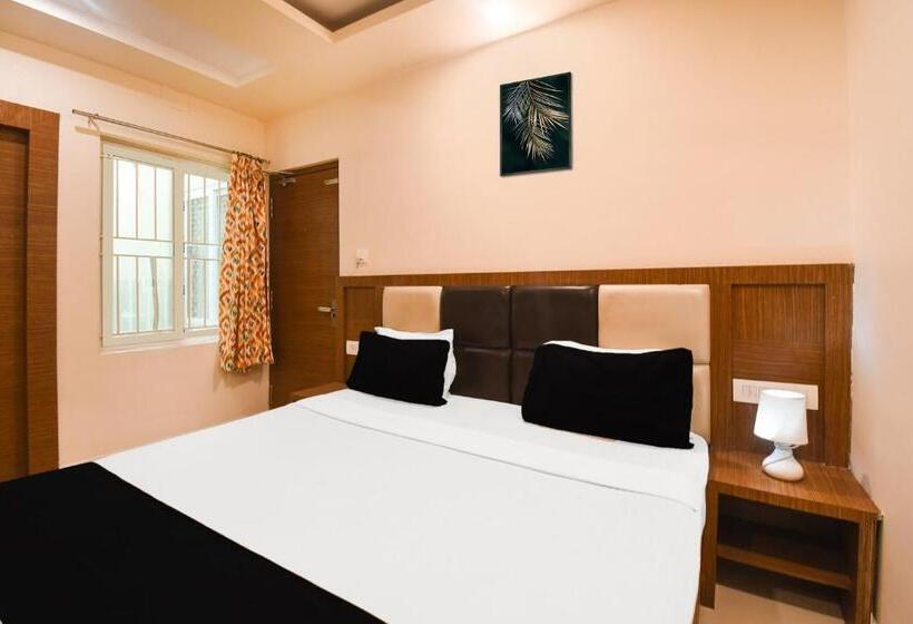 اتاق کلاسیک سه تخته, Super Collection O Paschim Dwar Near Jagannatha Temple Formerly Subhadarshan