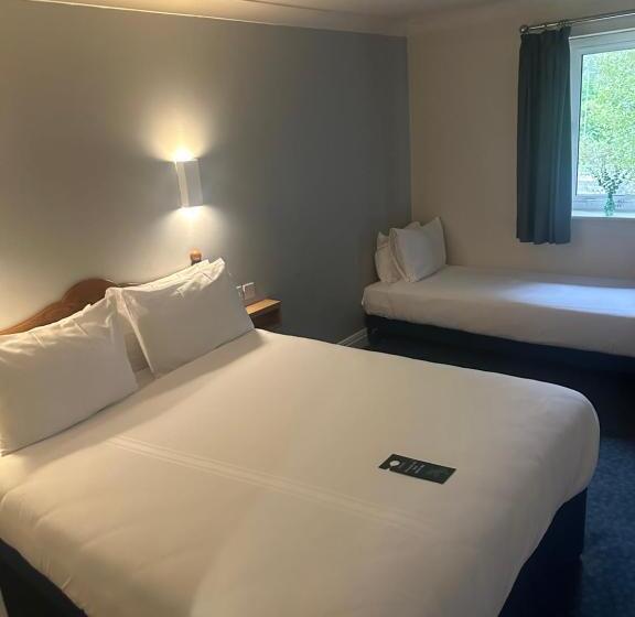 베이직 3인 룸, Go2 Glasgow Cumbernauld