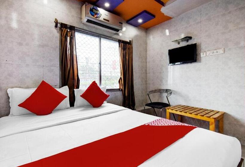 Quarto Estandar, Oyo Flagship The Rest