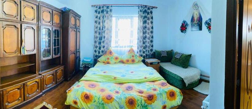 חדר סטנדרט לשלושה, Pensiunea Anuca