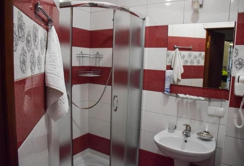 اتاق استاندارد, гок віват