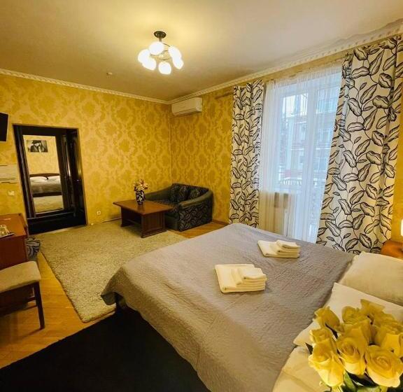 اتاق لوکس, гок віват