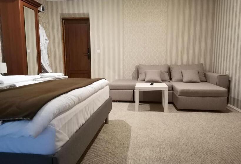 غرفة سوبيريور, Kavaler Inn