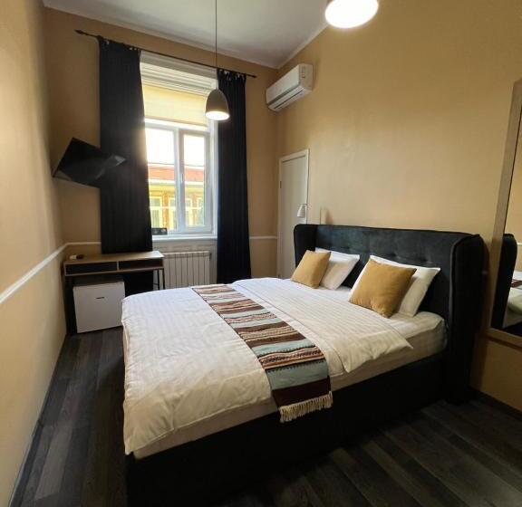 غرفة قياسية, Kavaler Inn