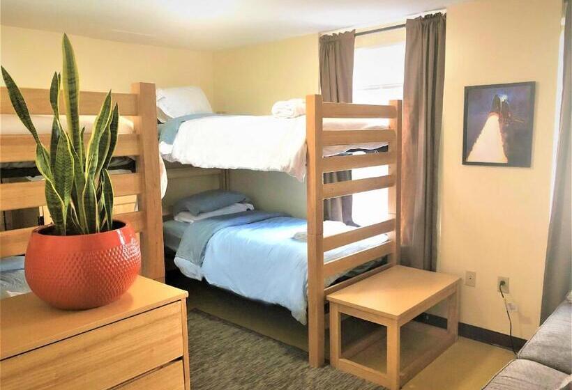 2ベッドルームアパートメント, Stay Pittsburgh