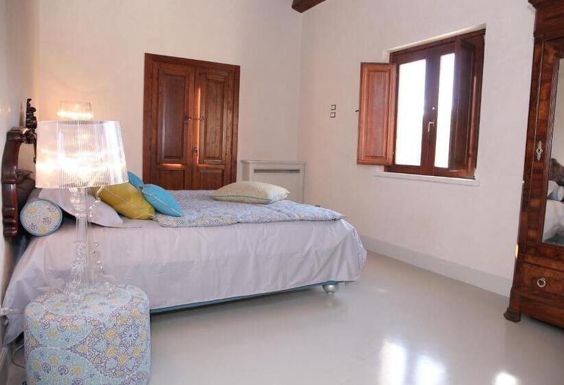 غرفة سوبيريور, Casale Della Rocca