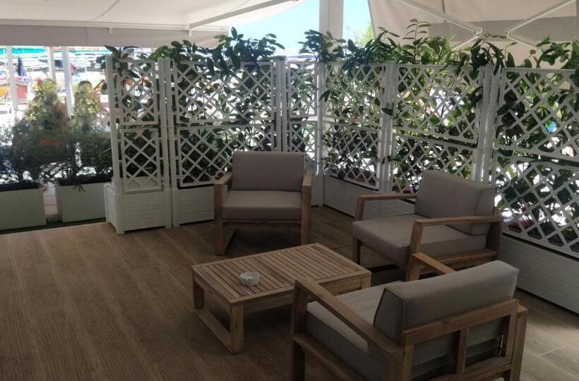 Номер Стандарт Трехместный, Residence Arturo