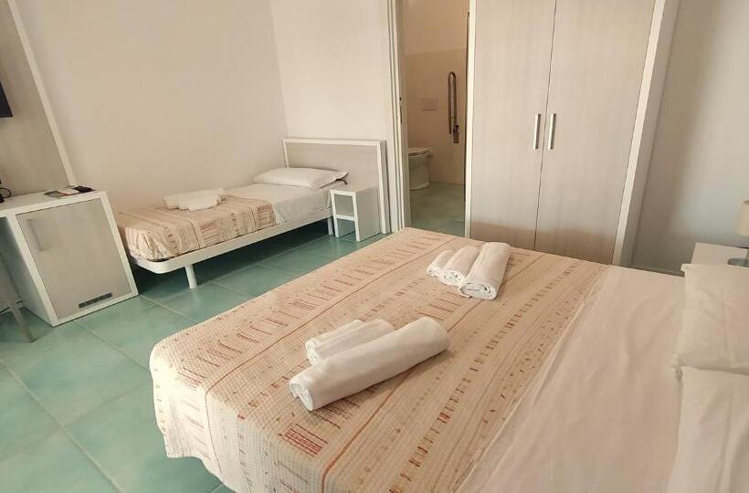 Номер Стандарт Трехместный, Residence Arturo