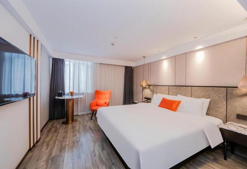 Номер бизнес-класса, Yitel Premium