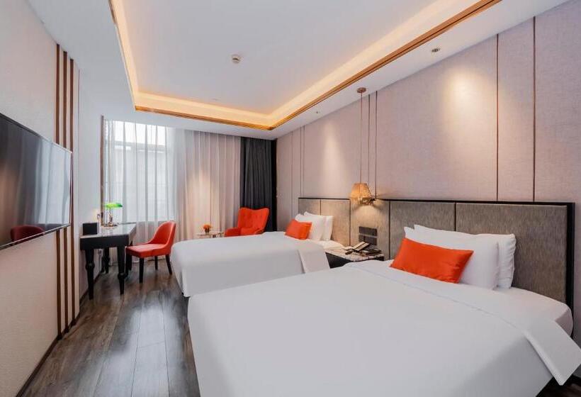 패밀리 룸, Yitel Premium