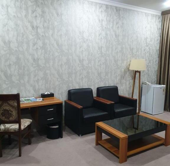 스위트, Zarafshan Managed By Dedeman