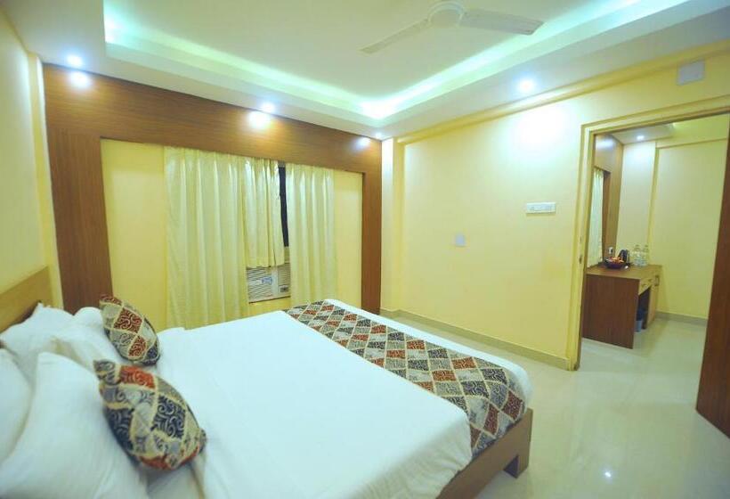 سوییت اجرایی, Pipul Hotels And Resorts 400 Meter From Sea Beach