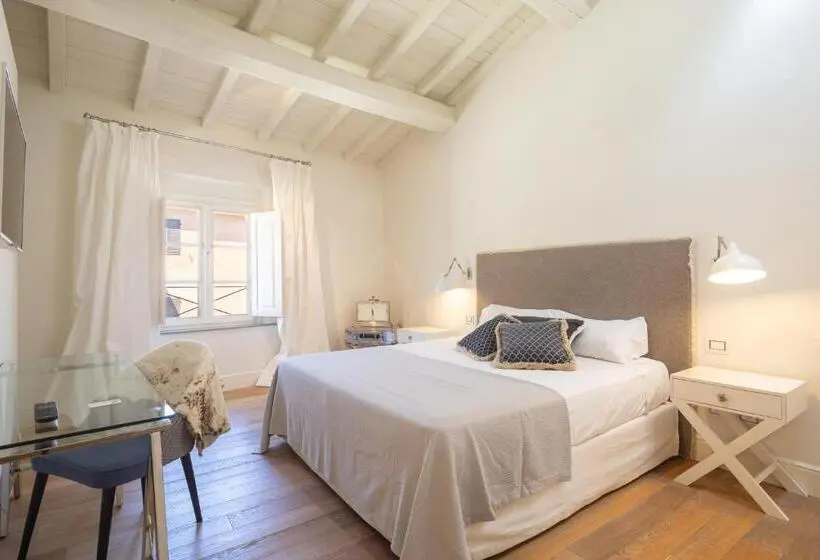 ジュニアスイート, Suite In Dimora Storica Empoli Centro Hall 5 Stelle