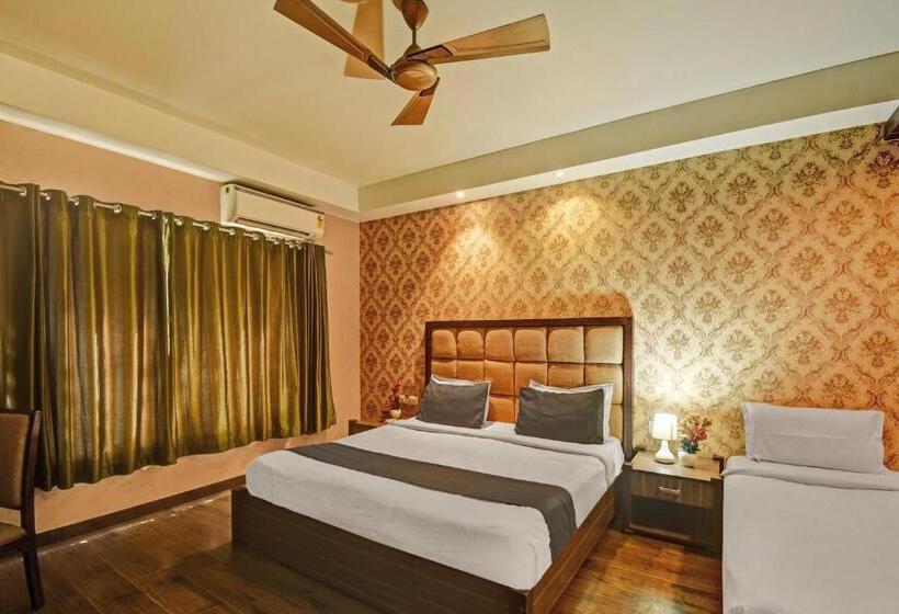 トリプルクラシックルーム, Collection O Hotel Le Park Street