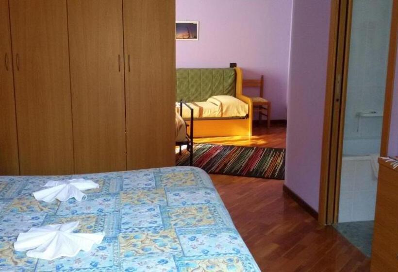 חדר משפחתי, Pigna D Oro