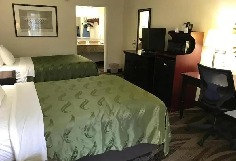 Standard-huone 2 Parivuodetta, Quality Inn