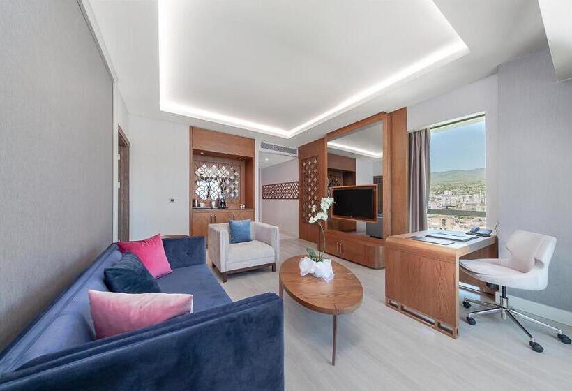 سوییت, Dedeman Tokat