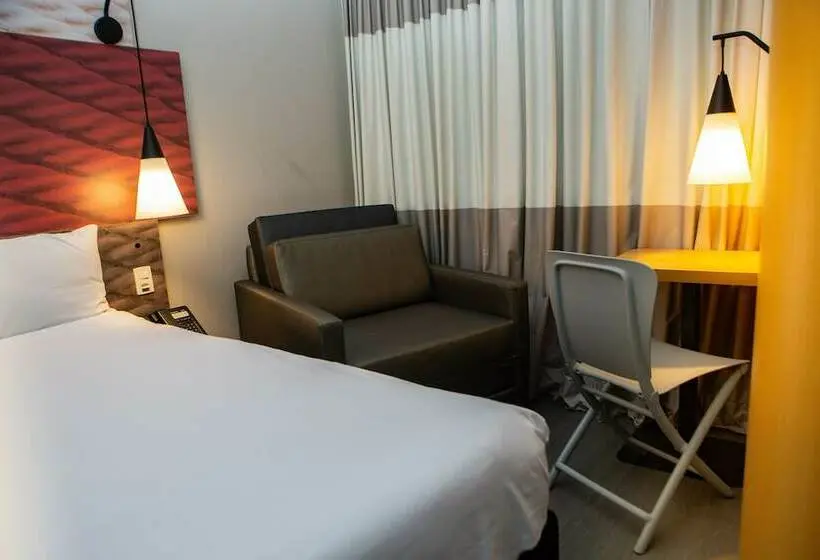 Standard-huone, Ibis Osasco