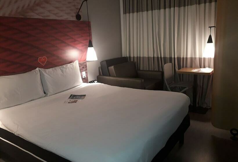 Standart Oda, Ibis Osasco