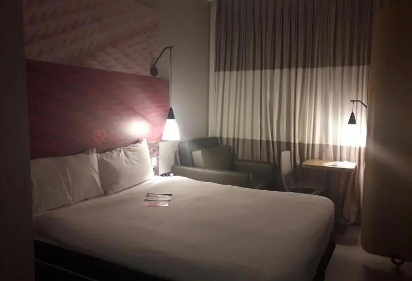 Standard-huone, Ibis Osasco