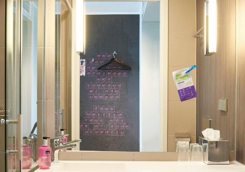 غرفة قياسية, Moxy Ludwigshafen