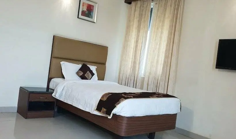Deluxe-huone Soveltuu Liikuntarajoitteisille, Sri Kaliswari Le Orchids