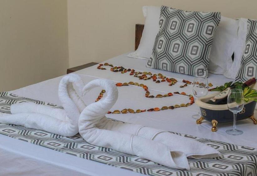 اتاق لوکس یک تخته, Merry Villa Hotel & Apartments