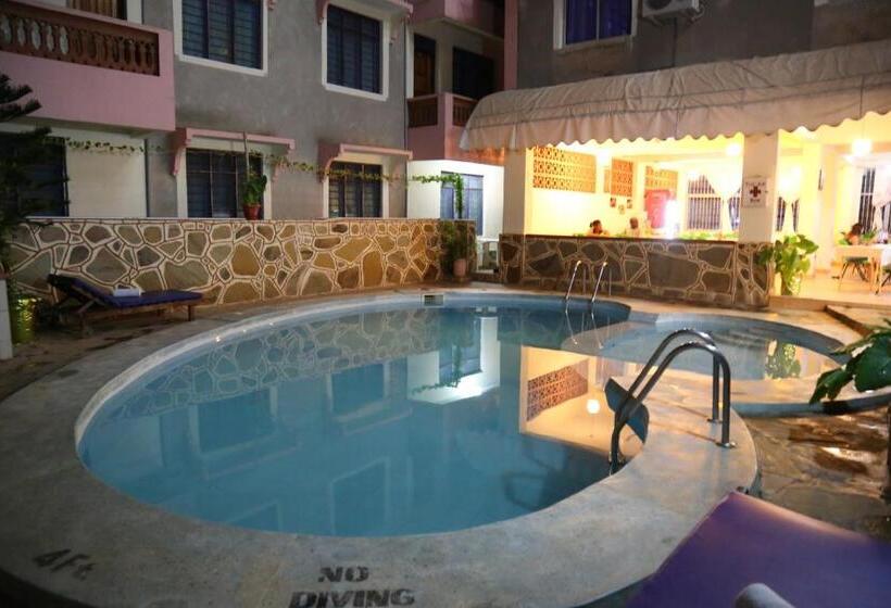 1 Bedroom Penthouse Apartment, Merry Villa Hotel & Apartments