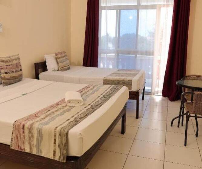 اتاق استاندارد سه نفره, Merry Villa Hotel & Apartments