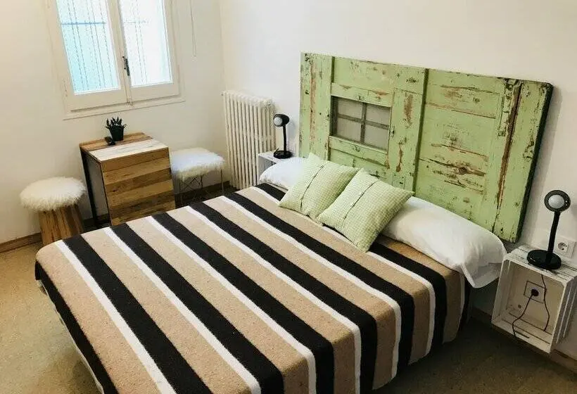 اتاق استاندارد, Mucha Masia Hostel Rural Urba