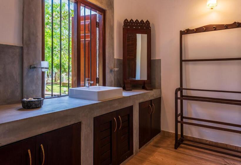 Вилла 1 Спальня Вид на Сад, Queens Mount Tri Villas