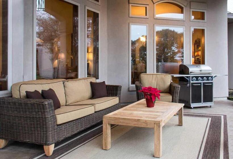 Номер Стандарт, Rockin B Ranch Summit House