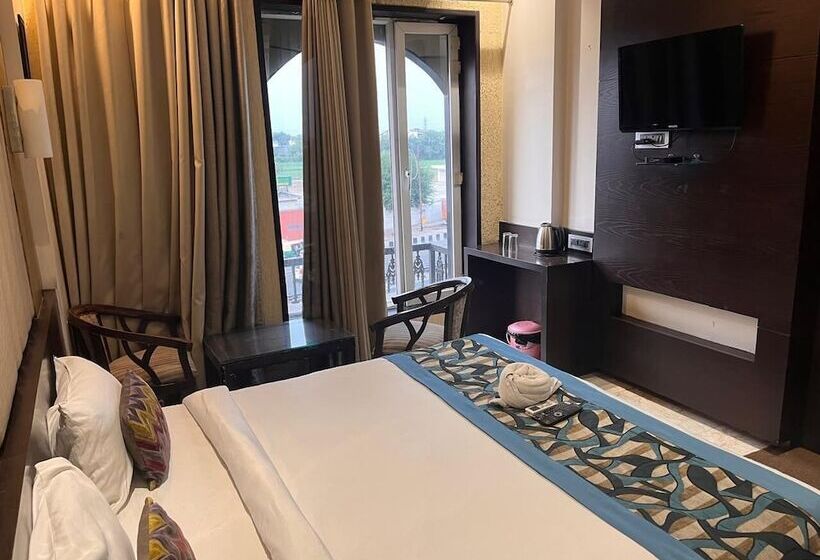 غرفة ديلوكس, Jodha The Great