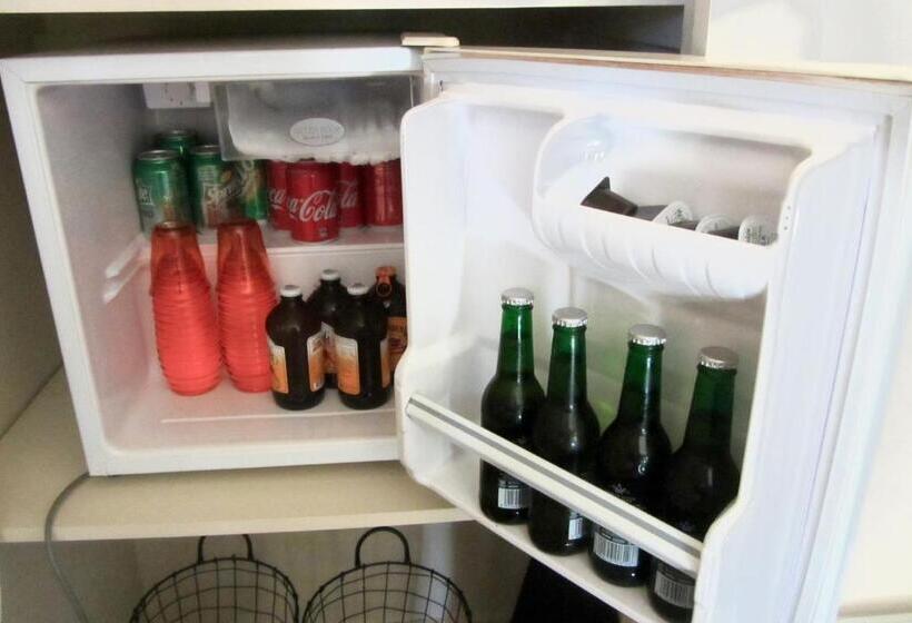 デラックススタジオ, Oldfields