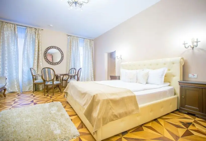 デラックススイート, Safrano Palace