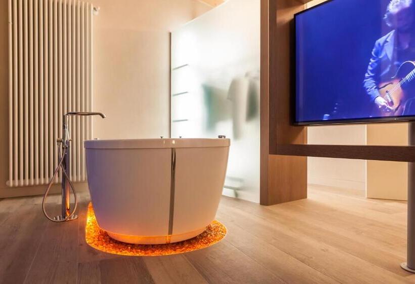 套房, San Colombano Suites