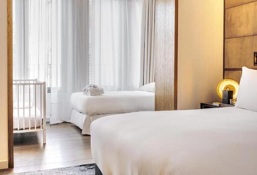 استودیو خانوادگی, Almanac Barcelona