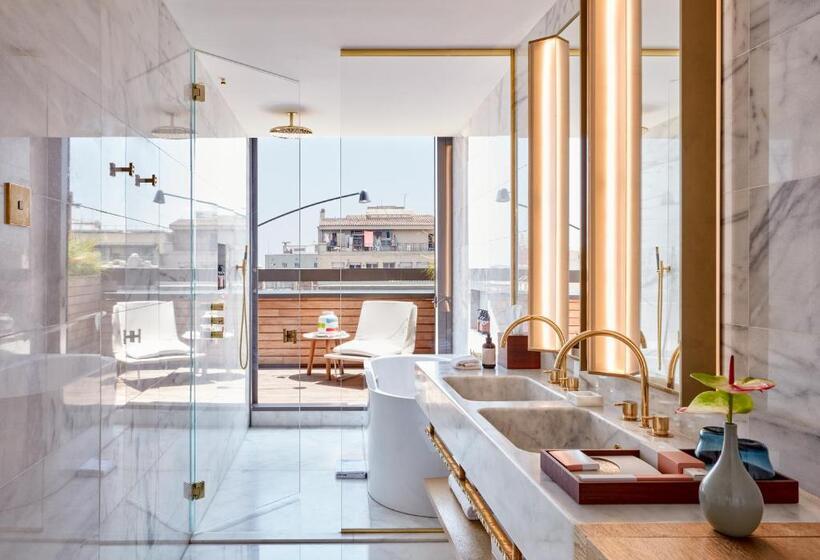 Suite with Terrace, Almanac Barcelona